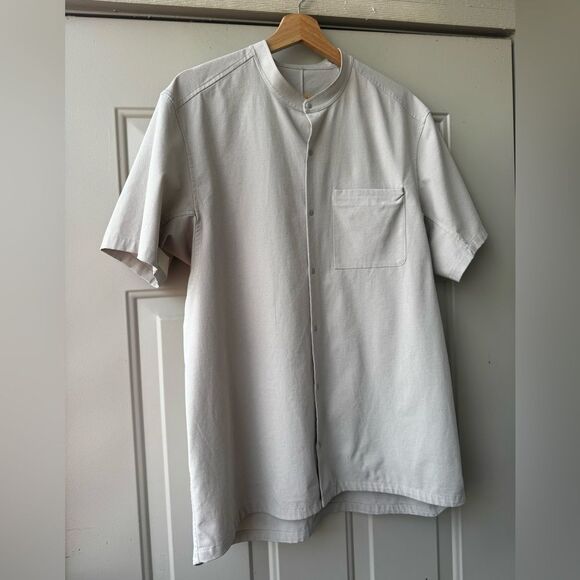 Lululemon Daily Drift Short Sleeve Shirt
Size Medium - Picture 11 of 13